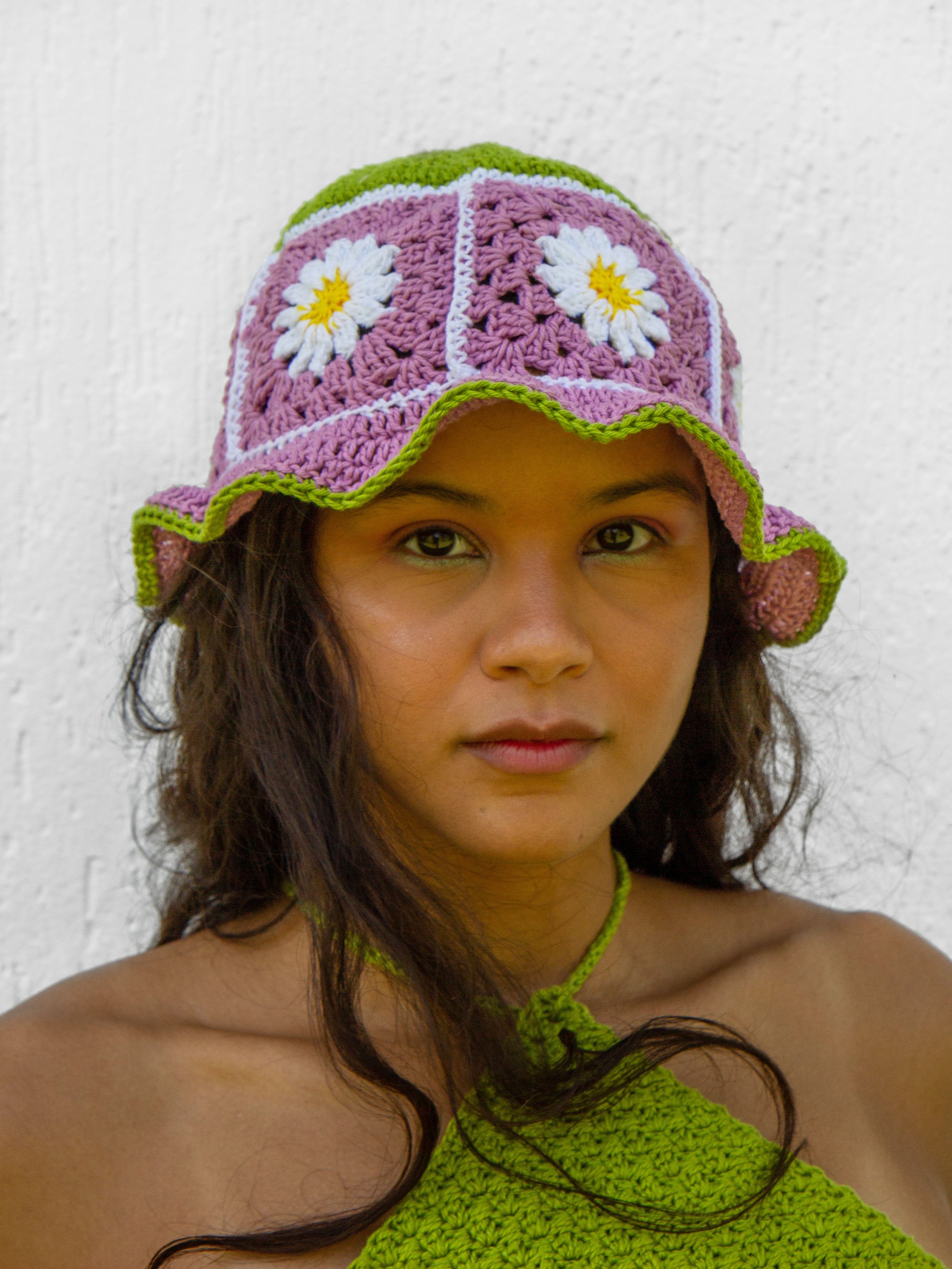 Bucket Hat de Crochê Crescente